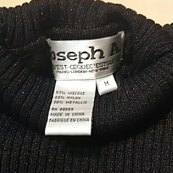 NWOT Joseph A turtleneck - Picture 3 of 4